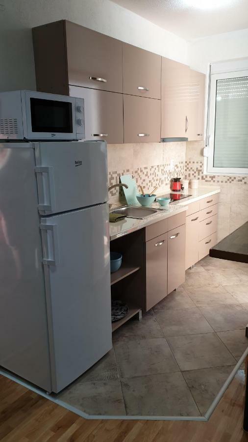 Apartments In City Center Κουμάνοβο Εξωτερικό φωτογραφία